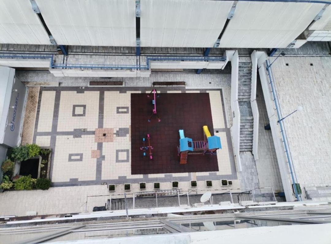 Calla 4 Apartment - Main Square, In The City Shopping Center - Parking Slot With Securiti And Video Camera Skopje Exterior photo